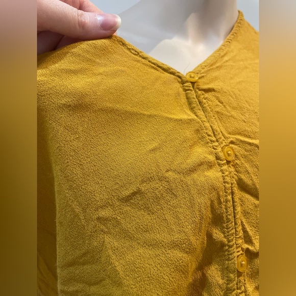FOREVER 21 | button-up blouse shirt in mustard yellow Size Small - Picture 6 of 11